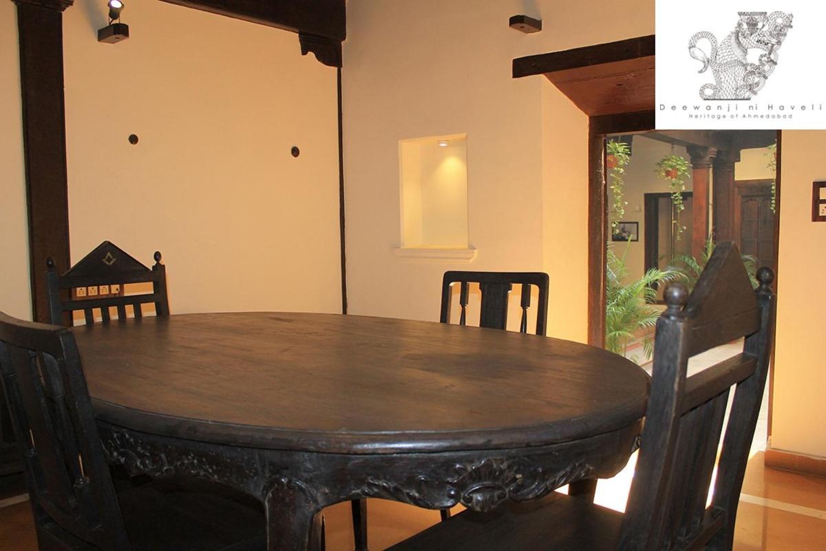 Bed and Breakfast Deewanji Ni Haveli Ahmadabad Zewnętrze zdjęcie