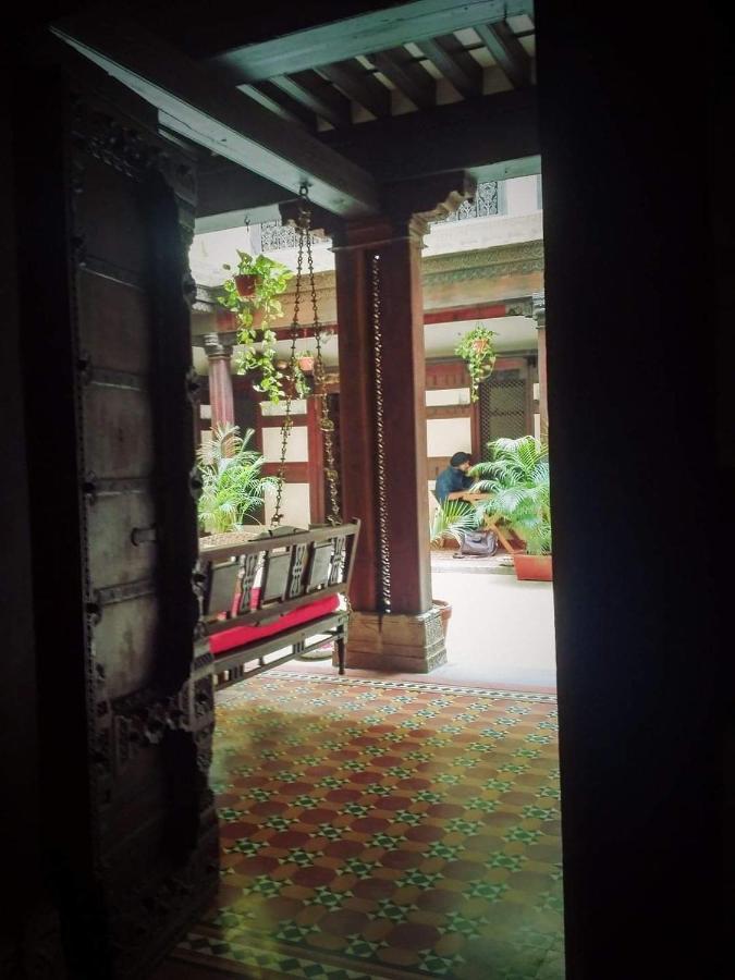 Bed and Breakfast Deewanji Ni Haveli Ahmadabad Zewnętrze zdjęcie