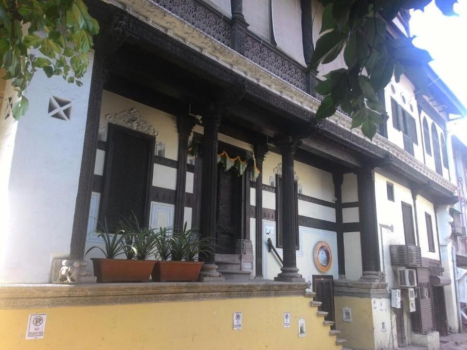 Bed and Breakfast Deewanji Ni Haveli Ahmadabad Zewnętrze zdjęcie